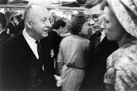 yves saint laurent mentor christian dior